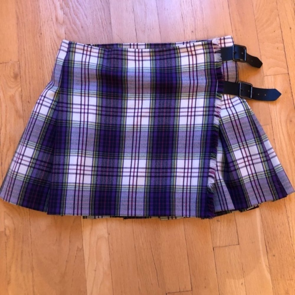In search of these burberry skirts size US10